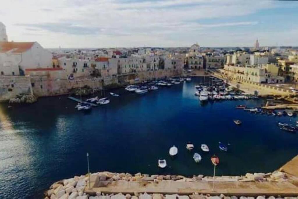 Villa Onda Mare Giovinazzo Exterior foto